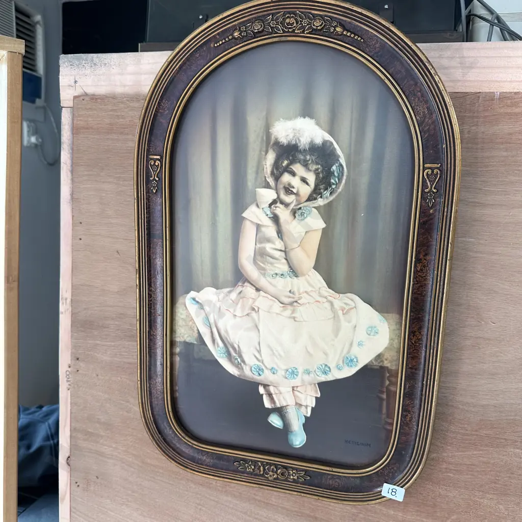 antique frame Image 1++