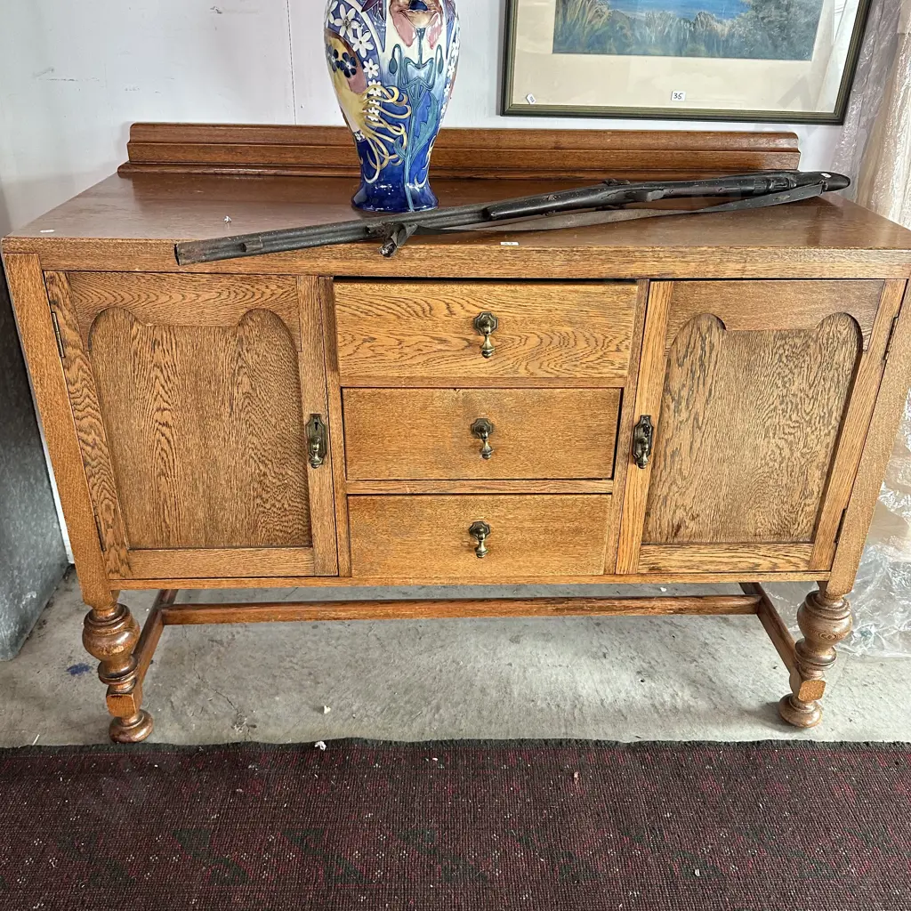 Oak side board 1280w Image 1++