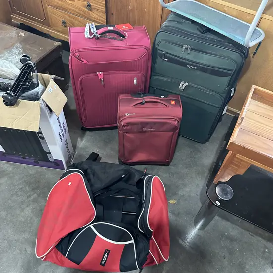 travel cases, bag and kneeler