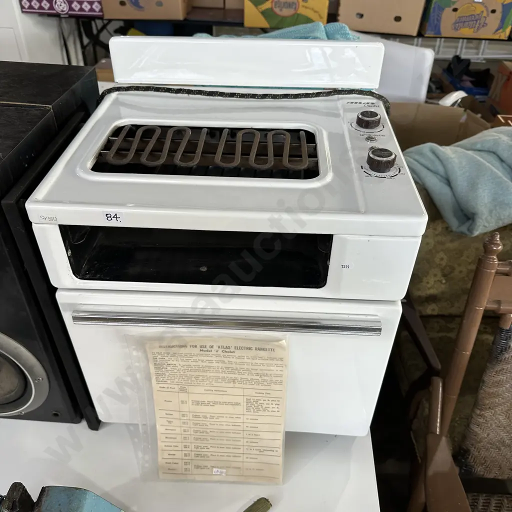 excellent condition Atlas Chalet oven Image 1++