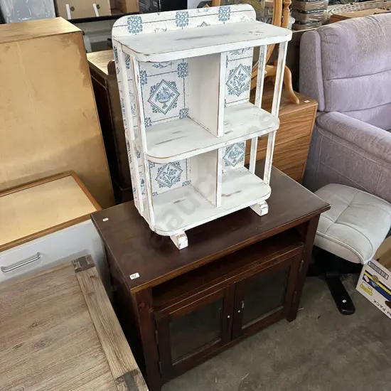 tv cab and shelf