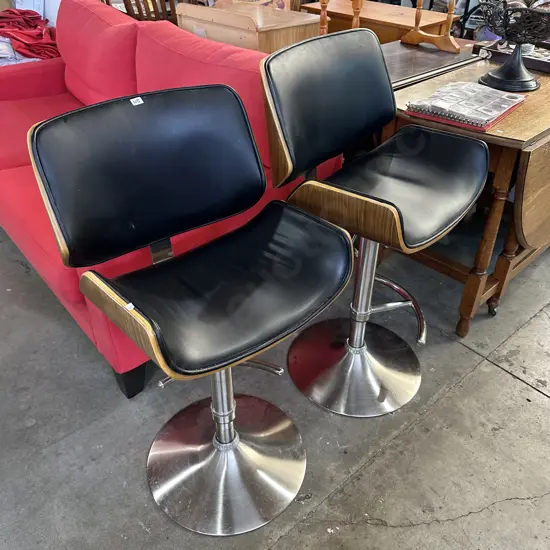 Pr of bar stools