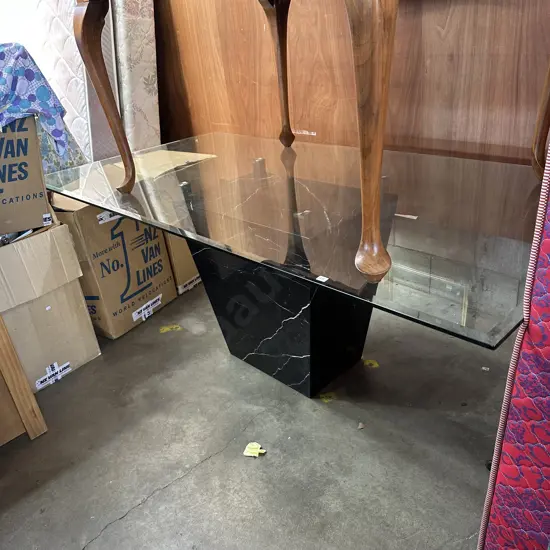 Bevelled edge thick glass top table