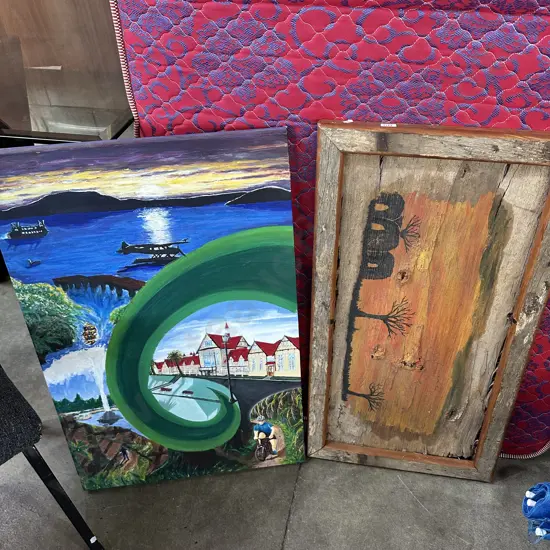 2 pc of art