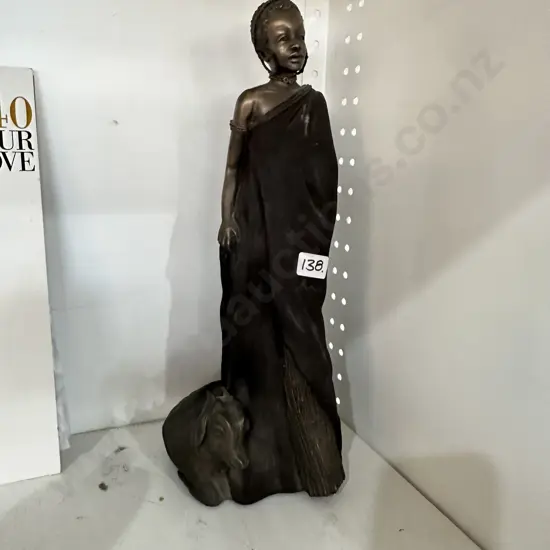 Maasai ltd edtion figure