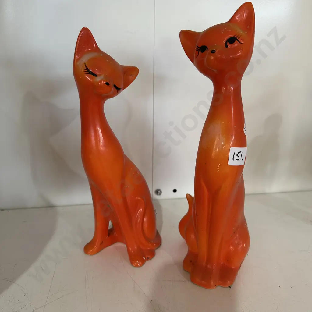 Pr of vintage Japanese ceramic cat shakers Image 1++