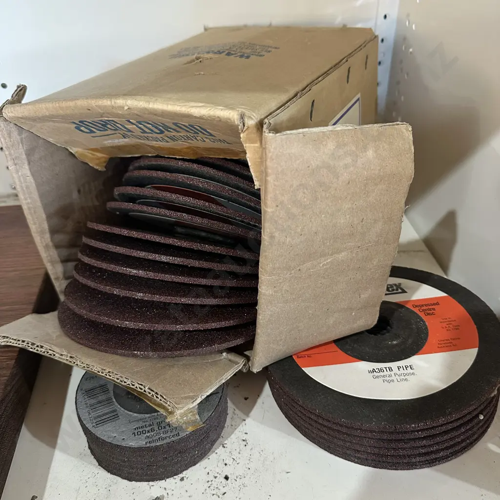bulk lot new cutting discs Image 1++