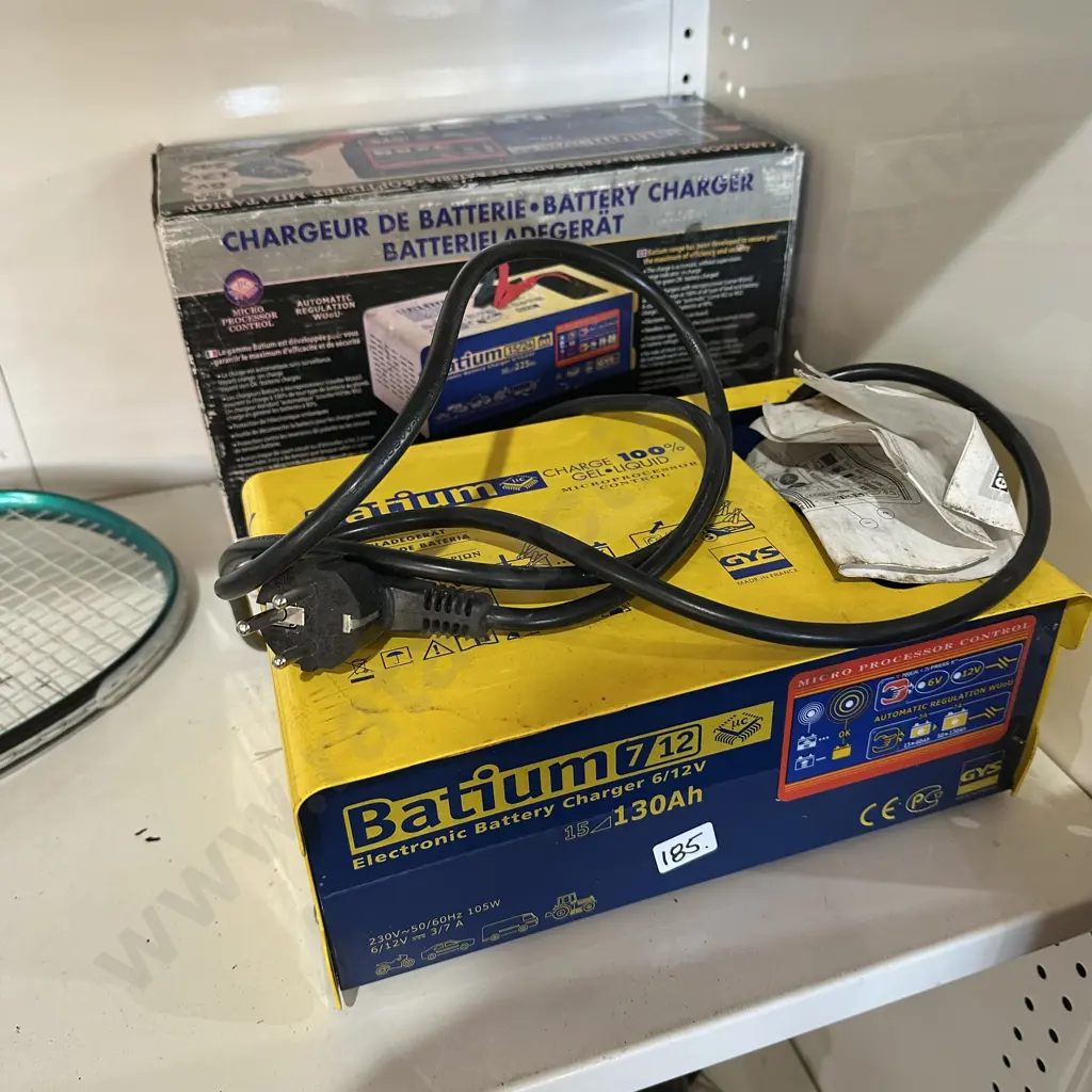 6&12 V battery charger Image 1++