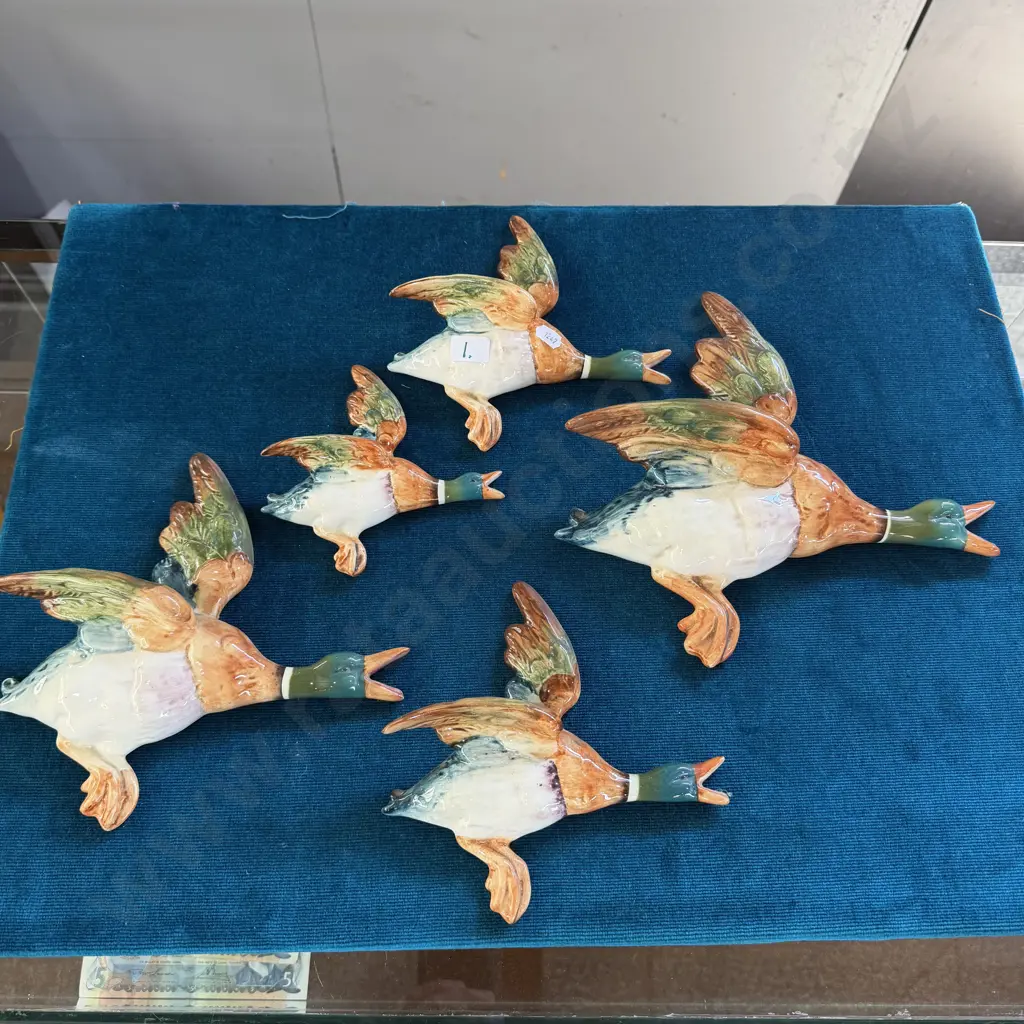 set of 5 Beswick wall ducks Image 1++