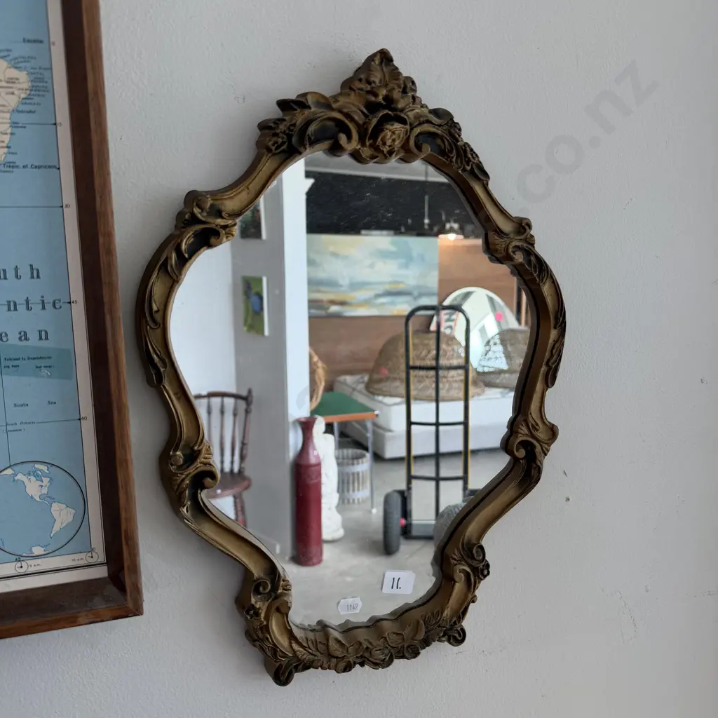 vintage mirror 42 x 30cm Image 1++