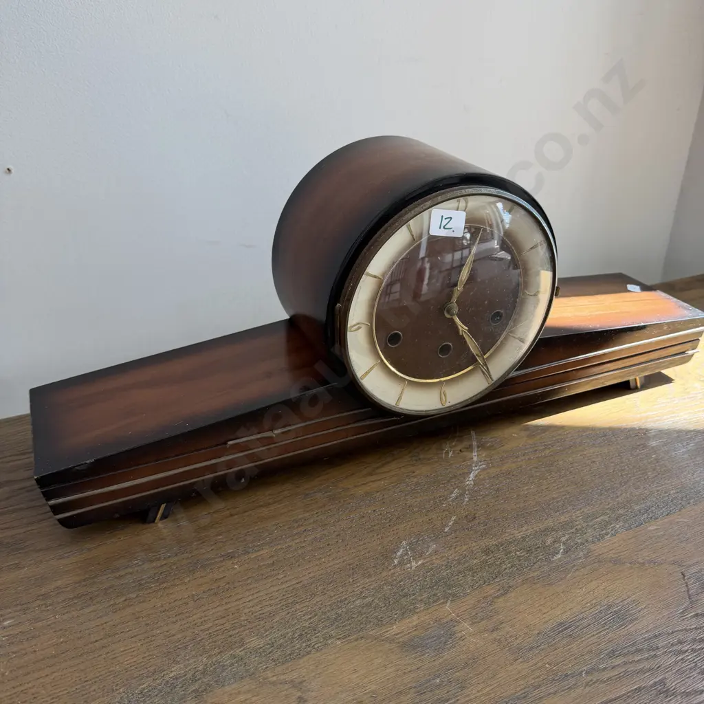 mantle clock Image 1++