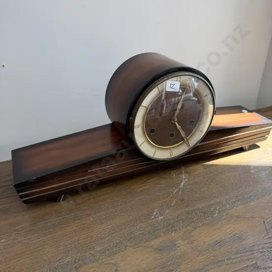 mantle clock