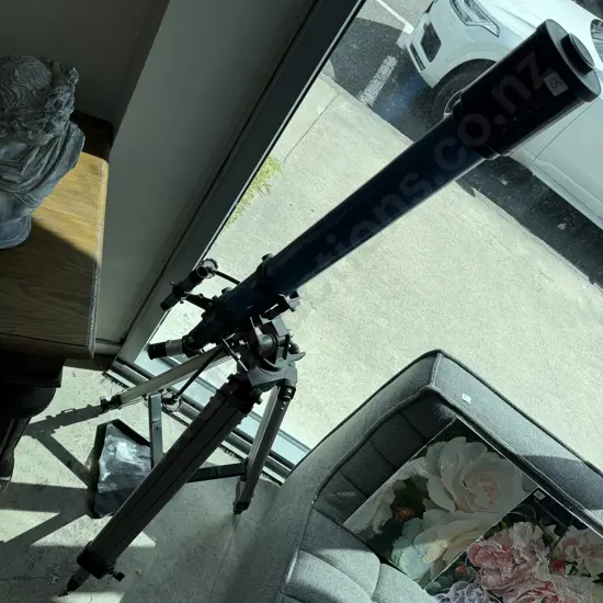 skywatcher telescope