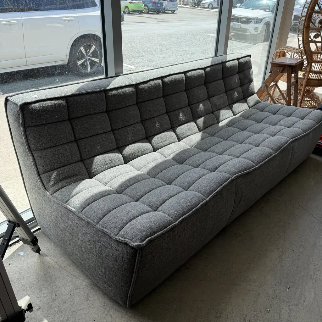 2m sofa Image 1++