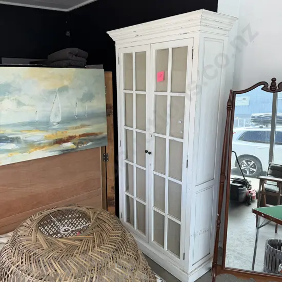 cupboard 2200 x 1100