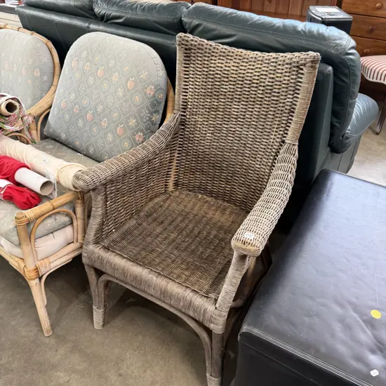 wicker patio chair