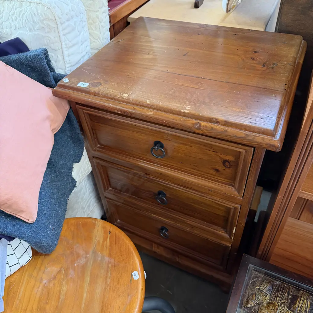 small set drawers Image 1++