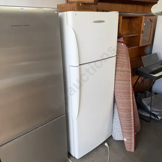 Fridge freezer