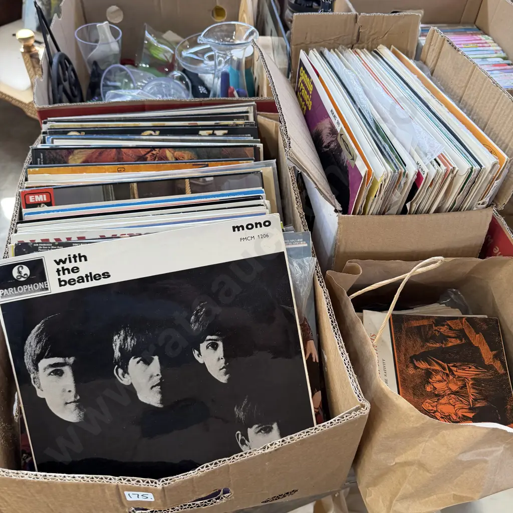 Lot of records. Image 1++