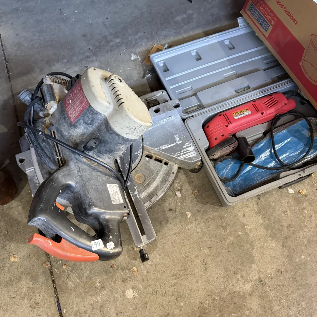 Drop saw and sander. Image 1++