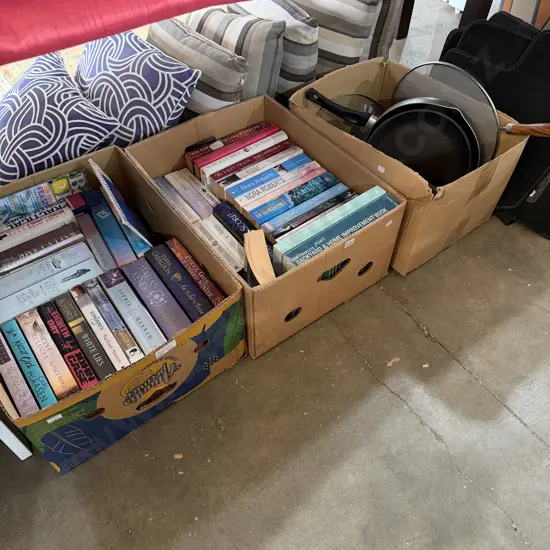 Bay lot books, lidded pot and frying pans plus car mats.