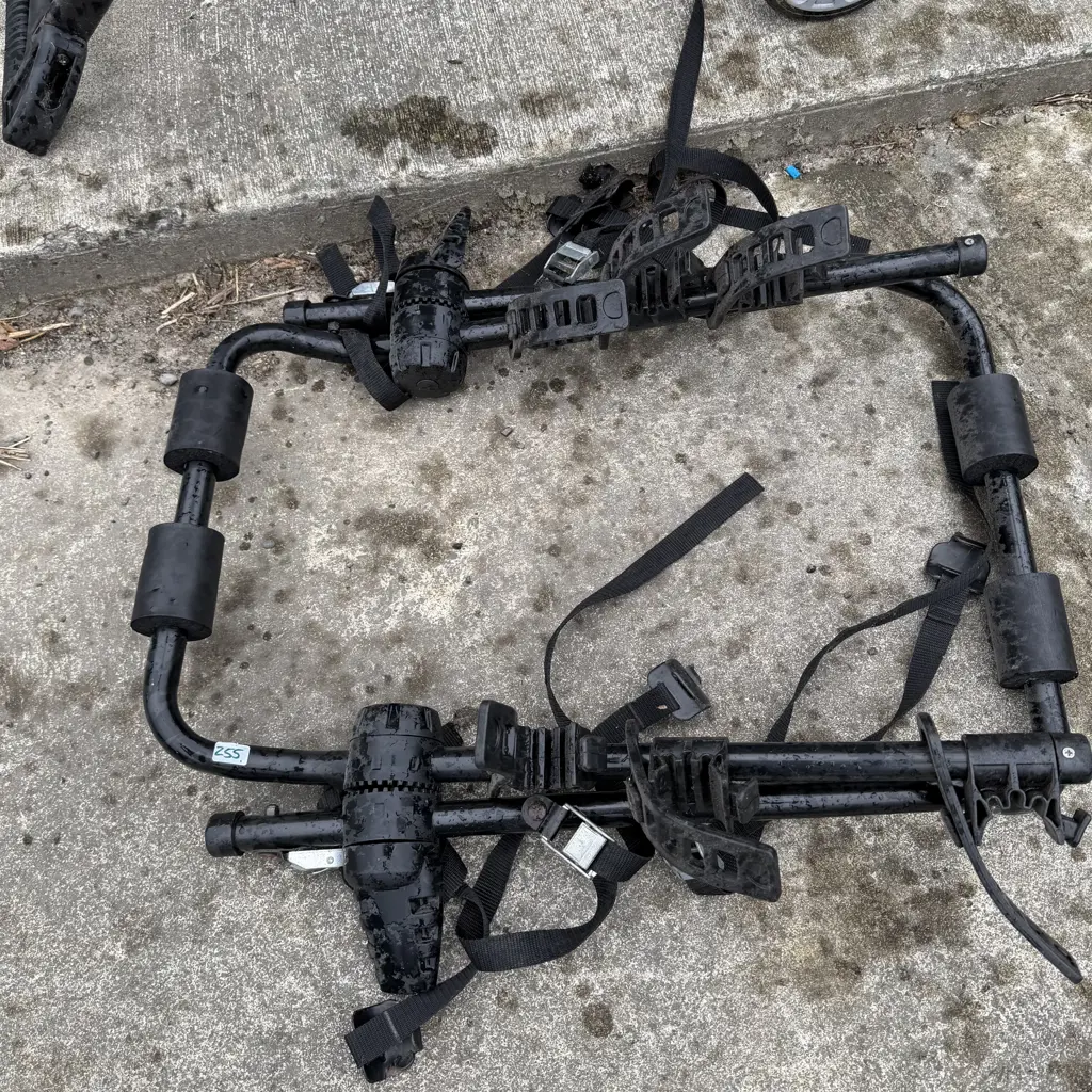 bike rack Image 1++