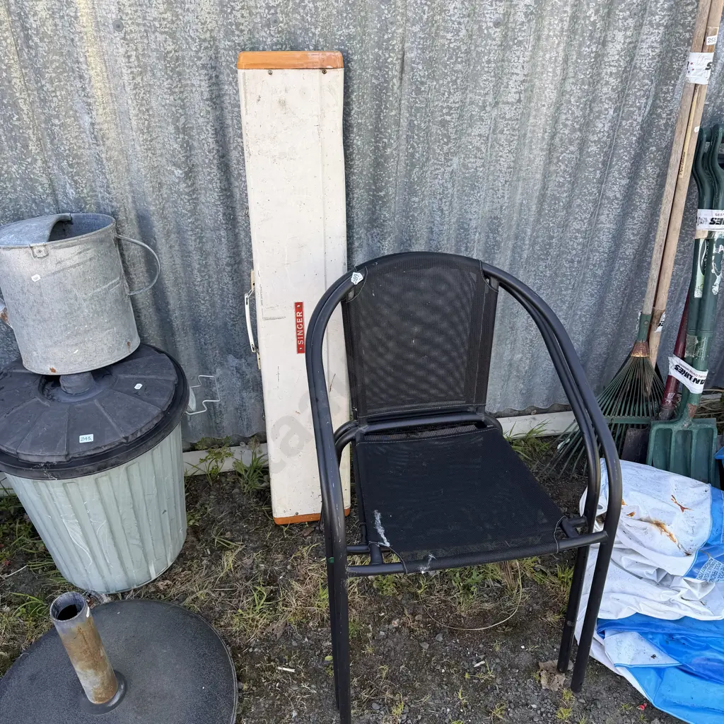 pr outdoor chairs and knitting machine Image 1++