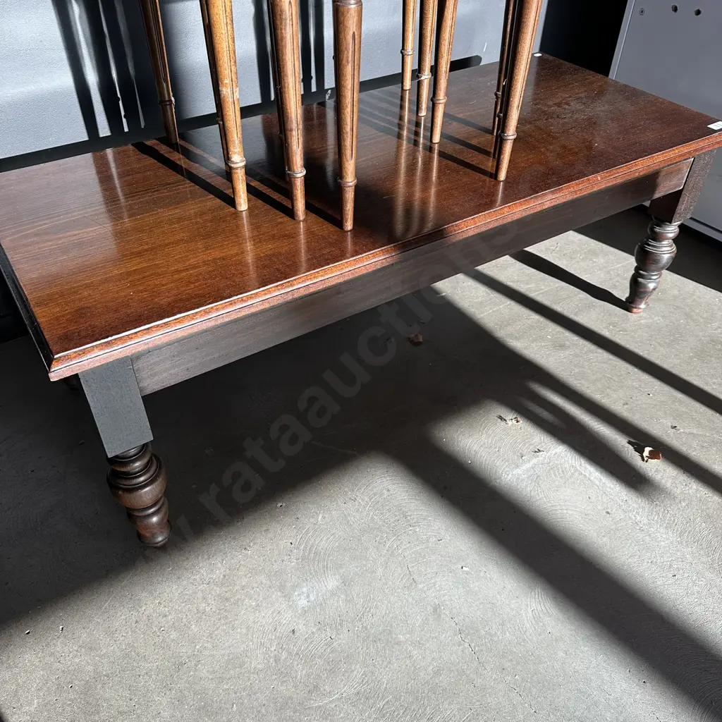 coffee table Image 1++