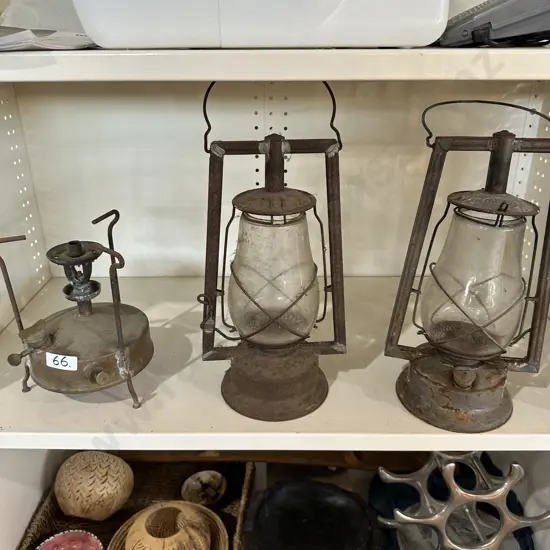 3 lamps