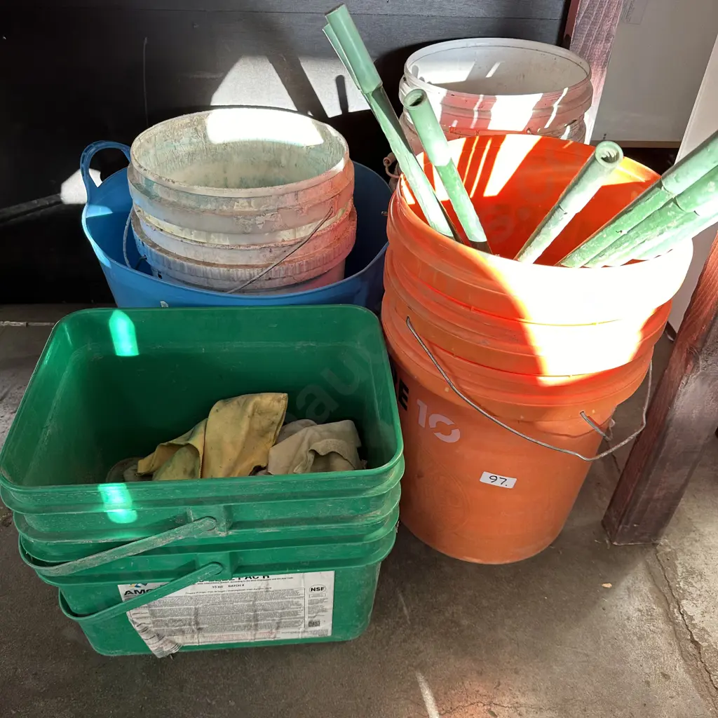 buckets etc Image 1++