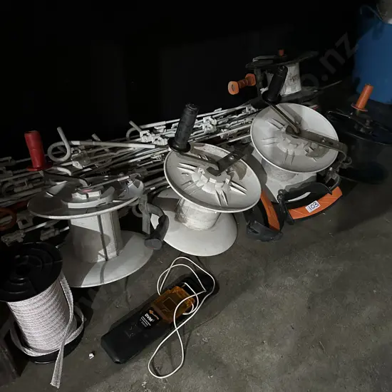 electric fence gear