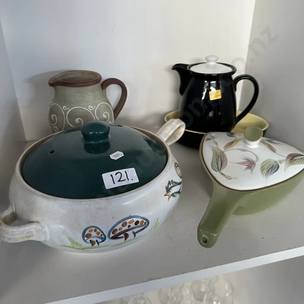 pottery items Image 1++