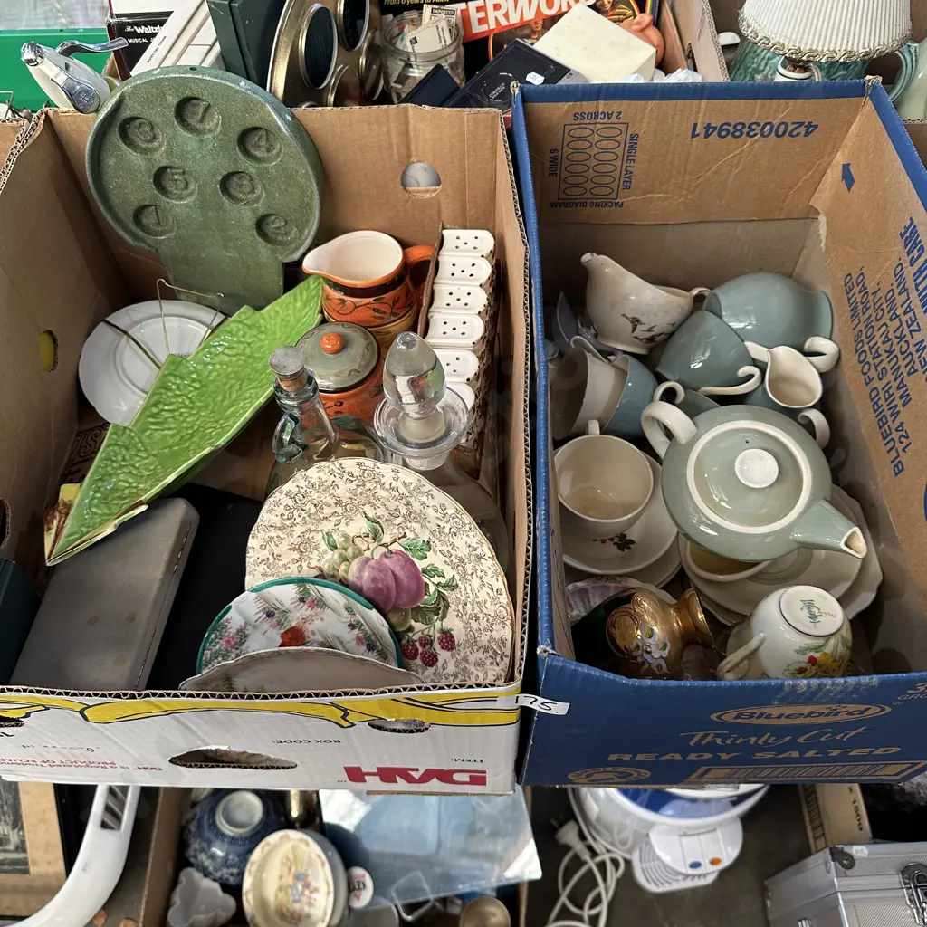2 boxes collectables etc Image 1++