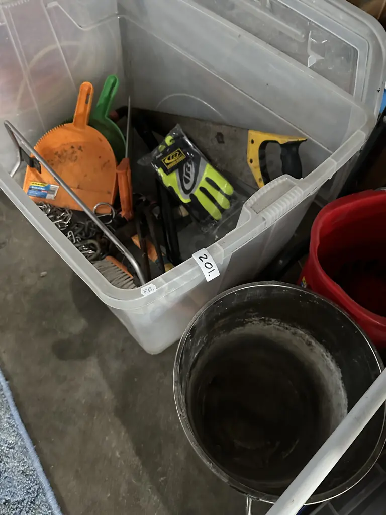 bin tools gloves s/s bucket etc Image 1++