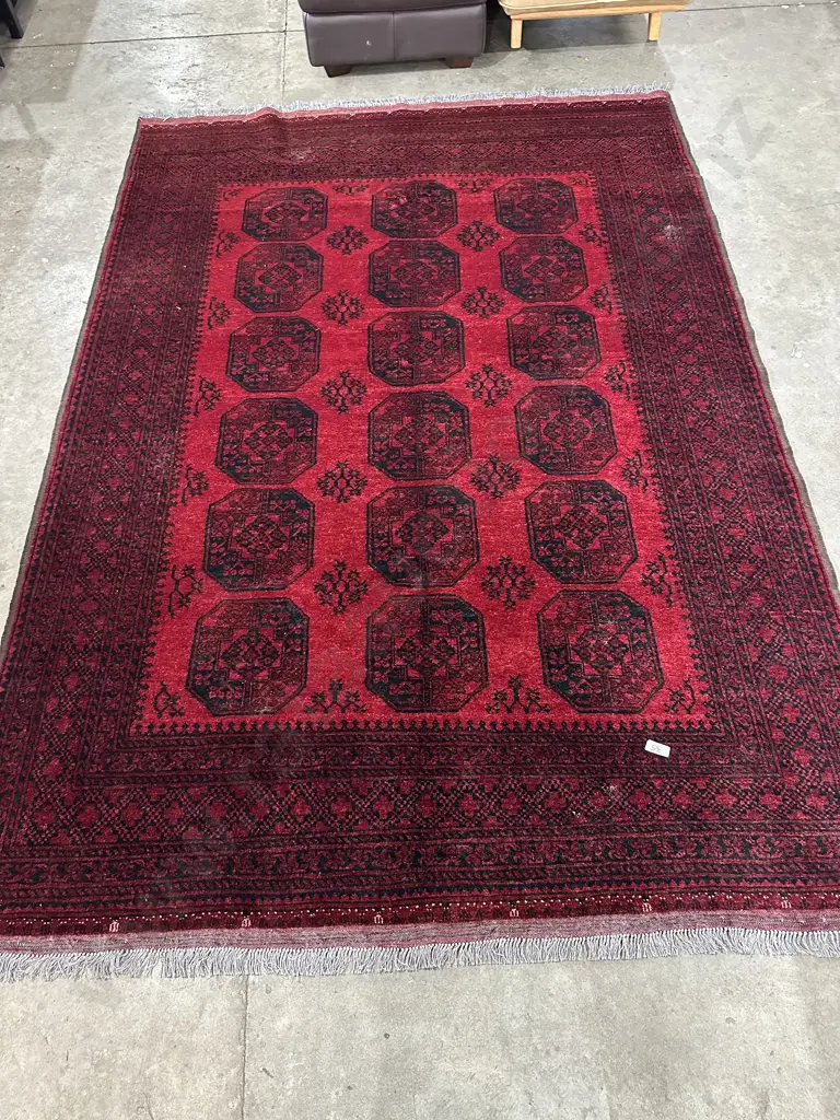 Elephant foot rug 2920 x 2000 Image 1++