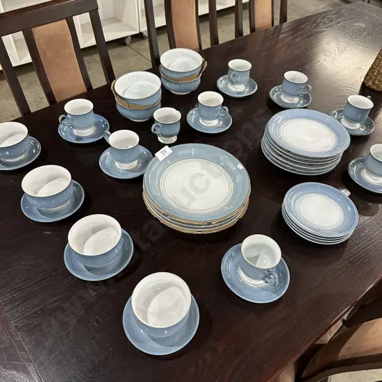 Denby dinner service