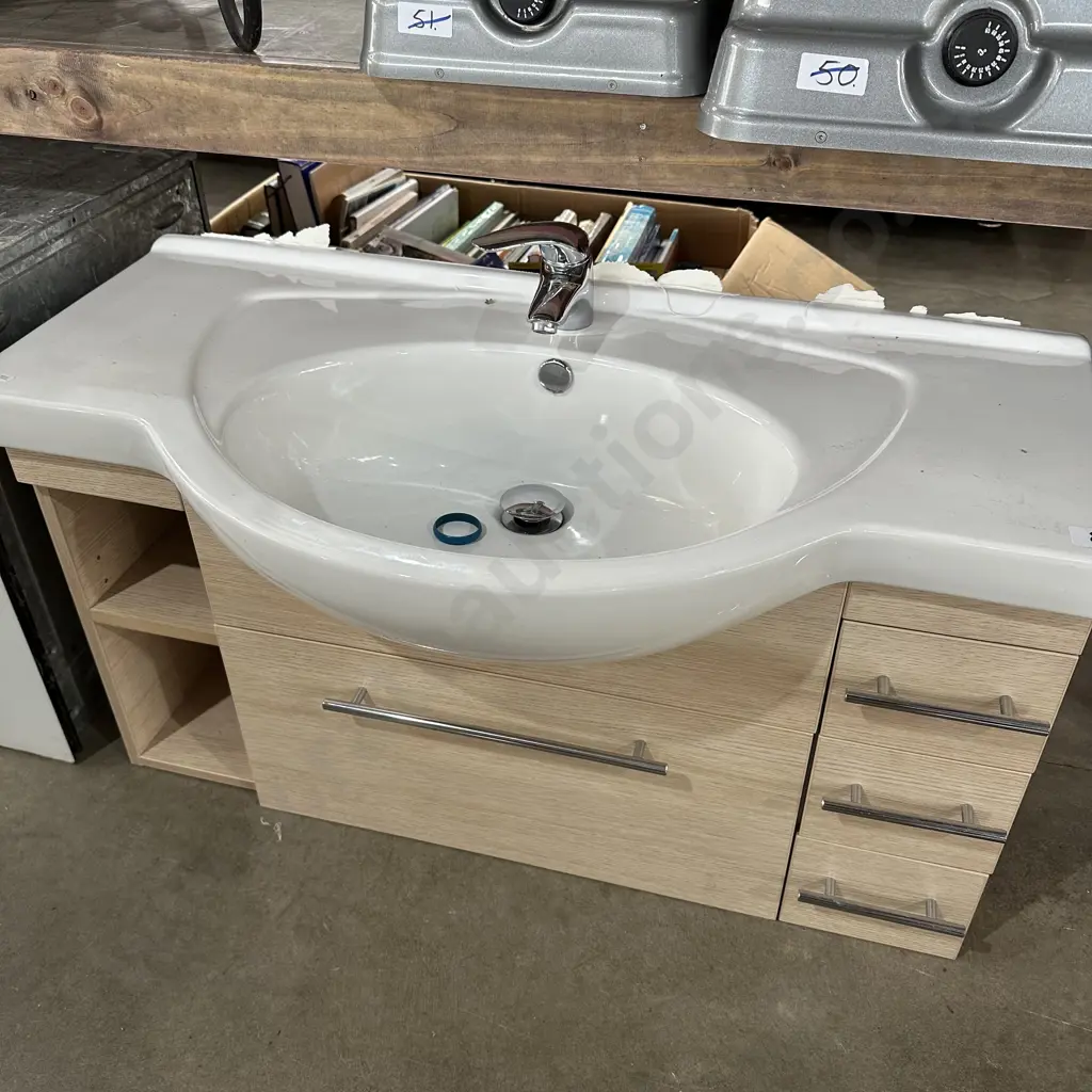 Wall hung vanity Image 1++