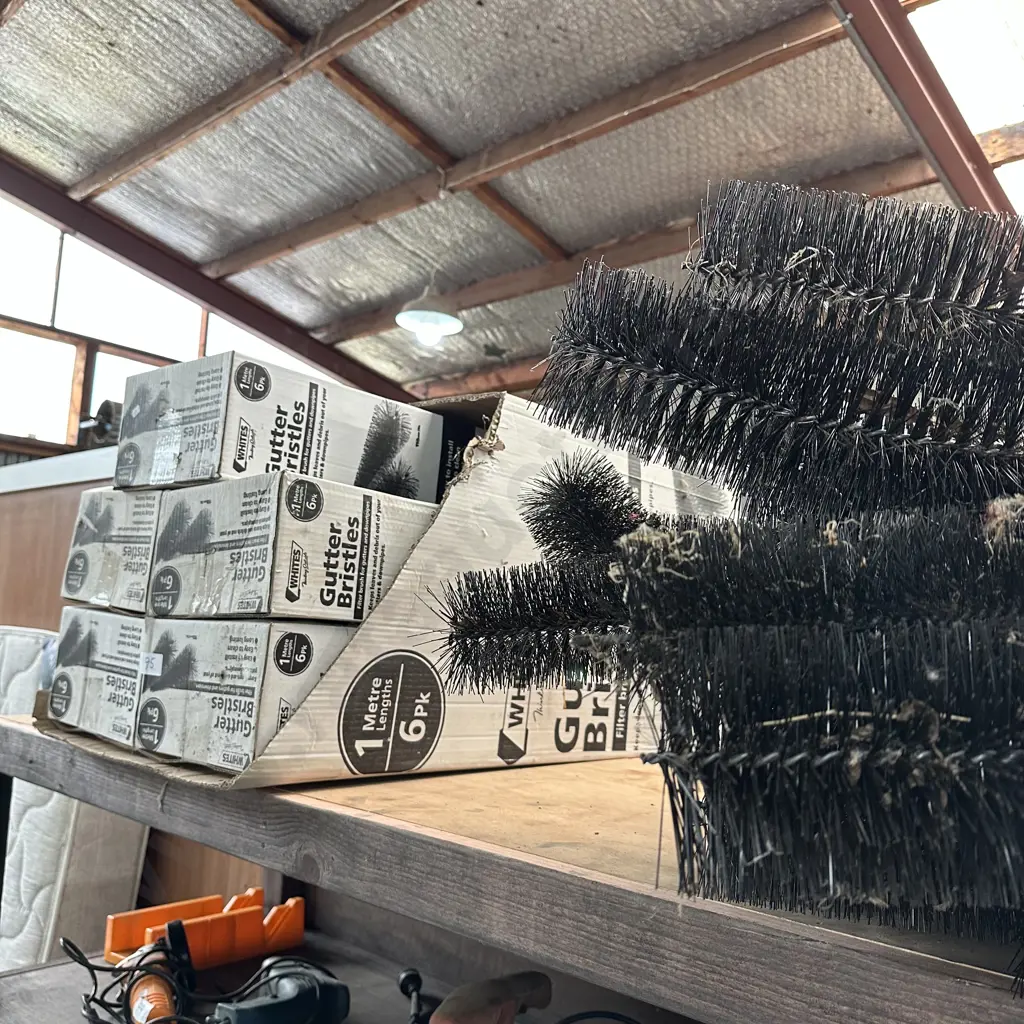 Large lot of gutter bristles Image 1++