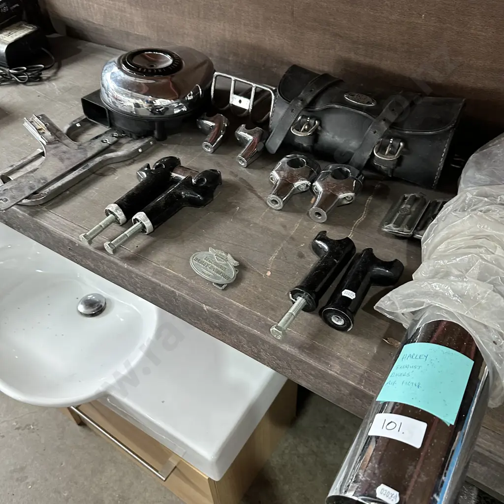 Harley Davidson parts inc belt badge Image 1++