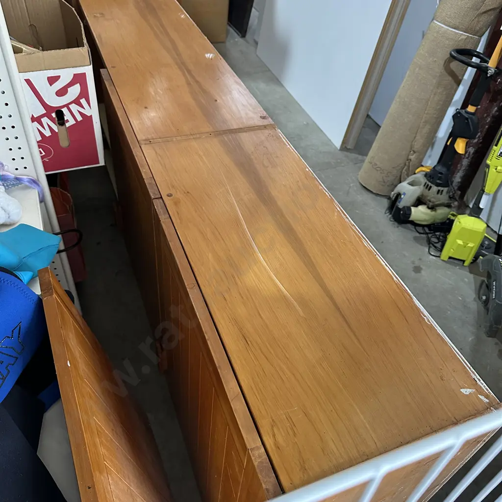 Kitchen island plus cabinetry Image 1++