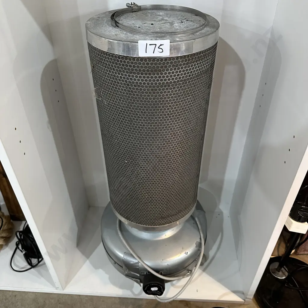 Deodorizer machine for growing room Image 1++