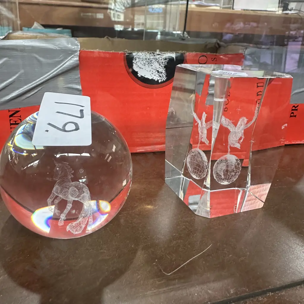 2 x paper weights Image 1++