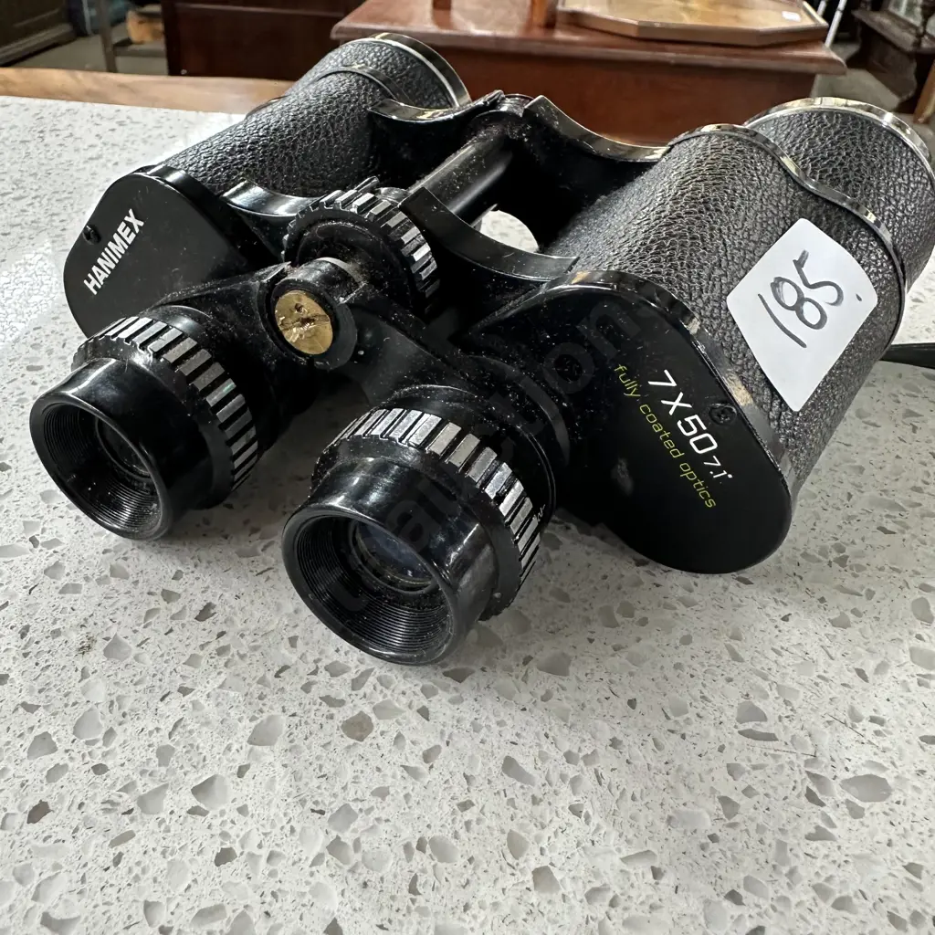 Binoculars Image 1++