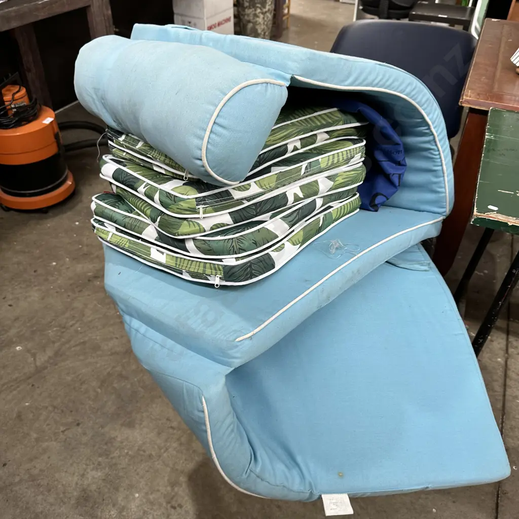 Lounger & seat cushions Image 1++