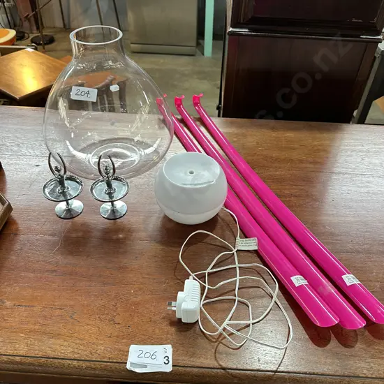 Vase, ring holdes etc