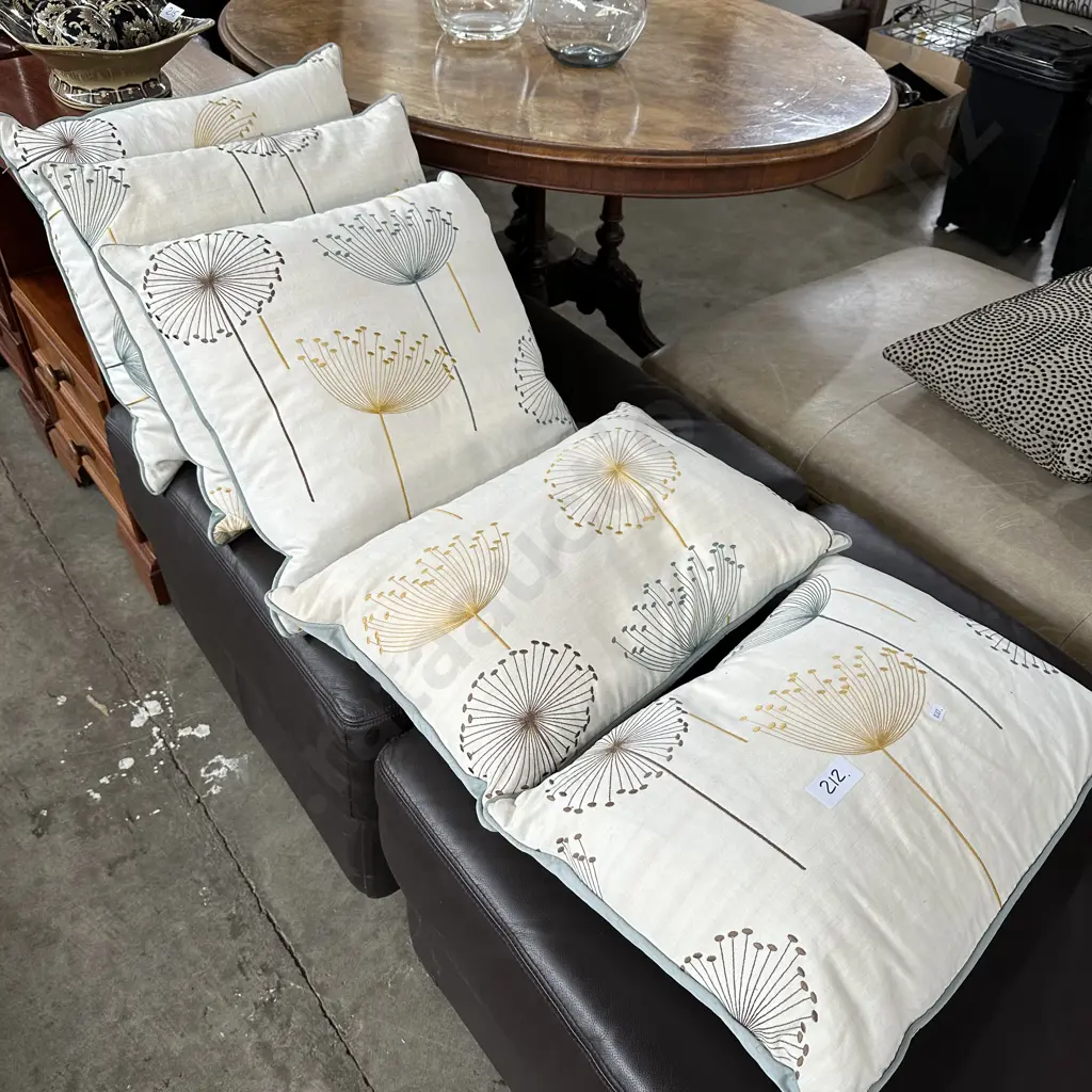 5 designer feather cushions Image 1++