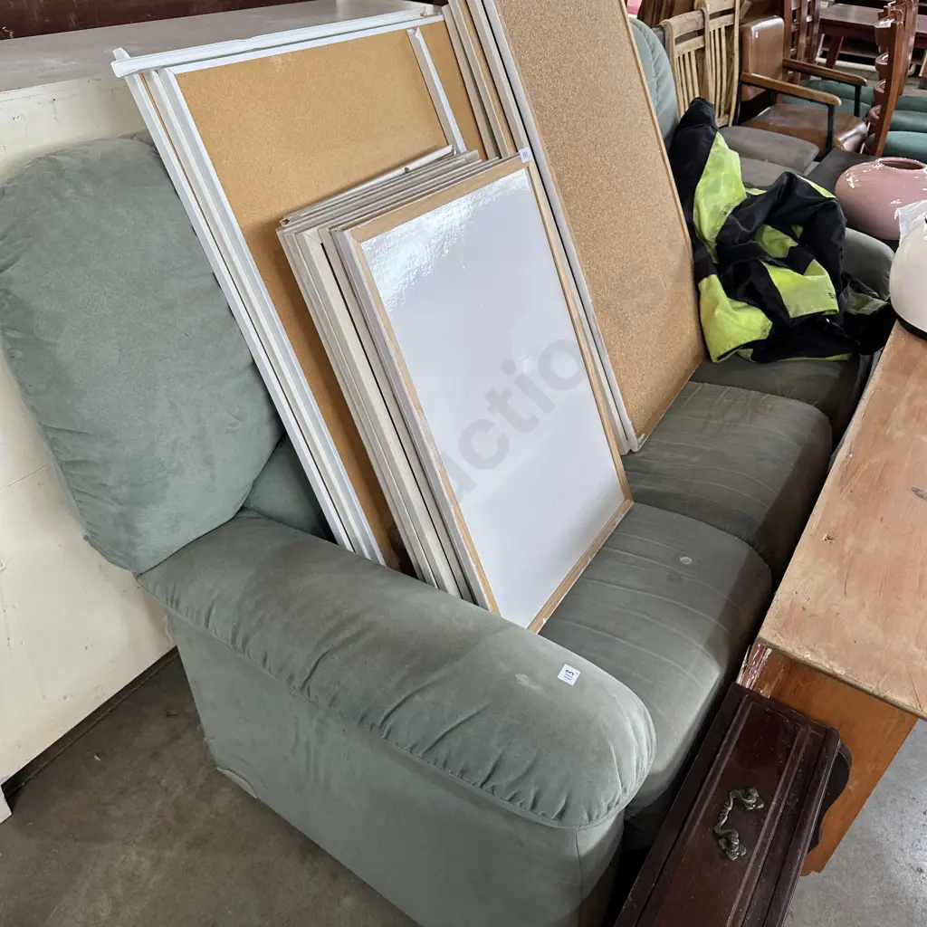 Sofa Image 1++