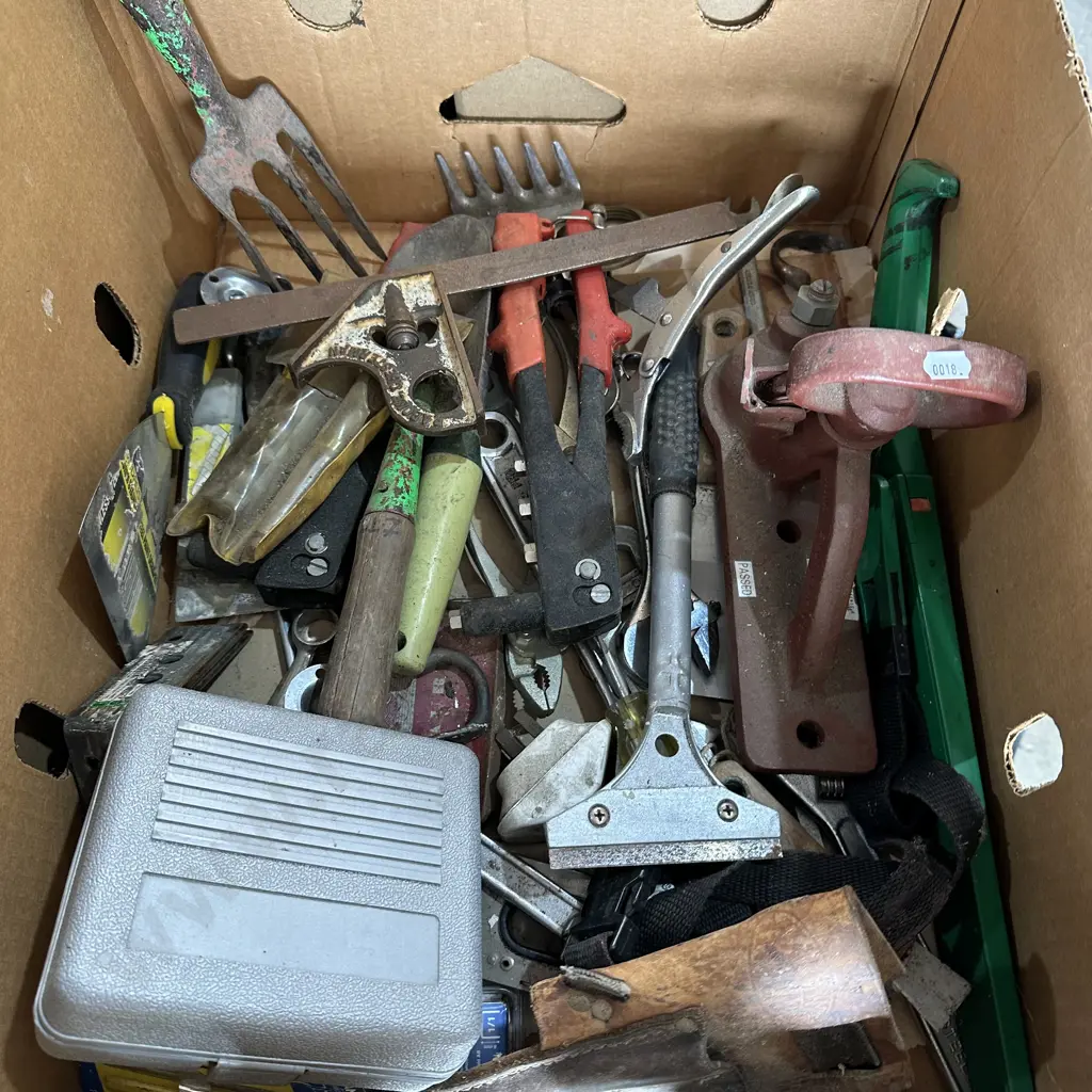 Tools, trailer coupling Image 1++