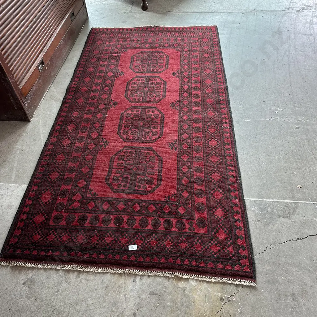 Elephant foot rug 1950 x 1020 Image 1++