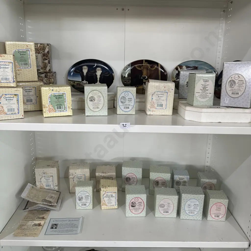 Collection of approx 30 Cherished Teddies Image 1++